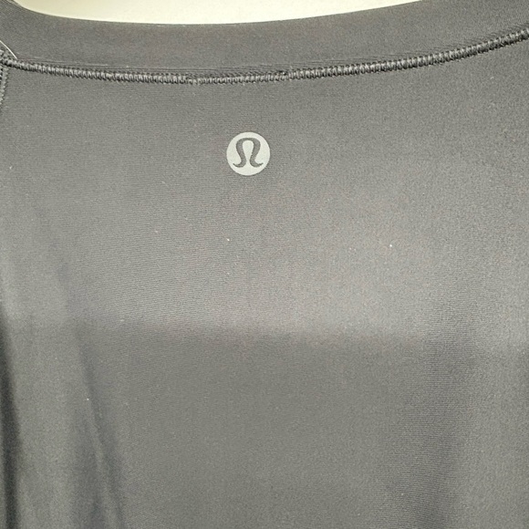 Lululemon Waterside Relaxed UVP Long Sleeve Black - Picture 6 of 7